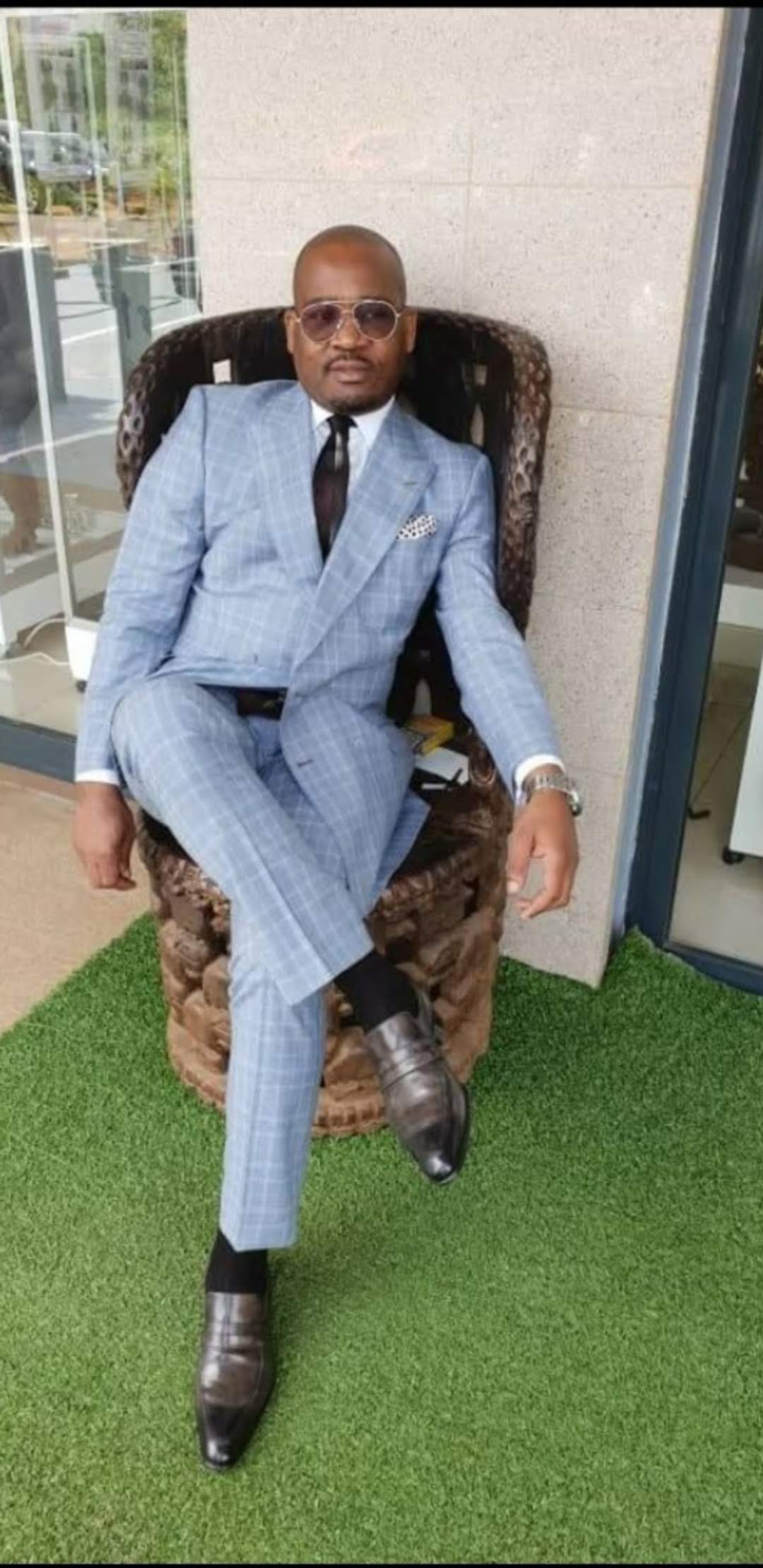 Le Fondateur d'AFESO